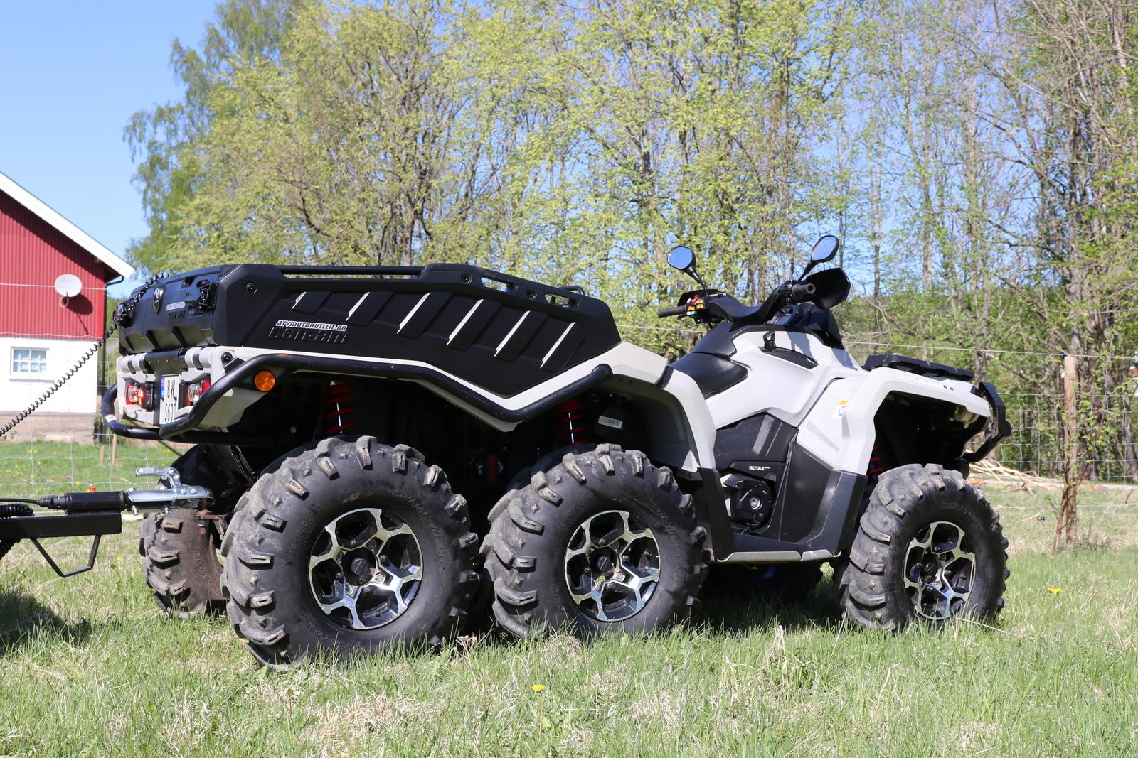 Can-Am Outlander 1000Pro 6x6