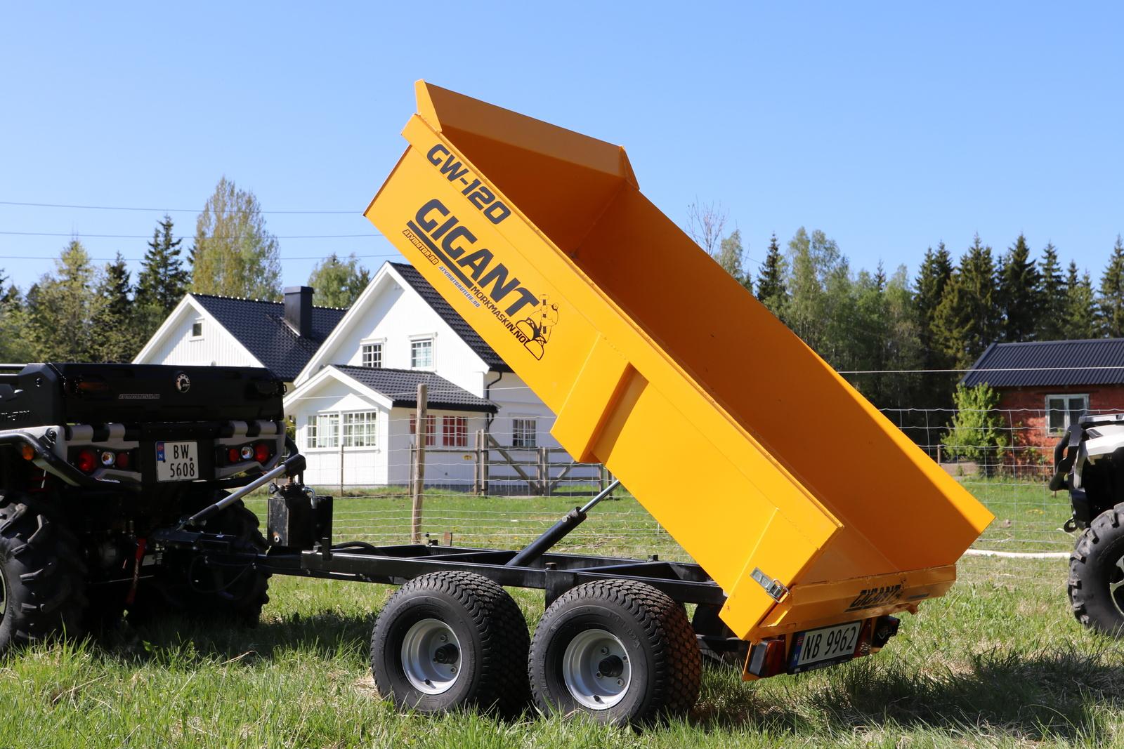 Gigant W100 henger med manuell hydraulisk tipp